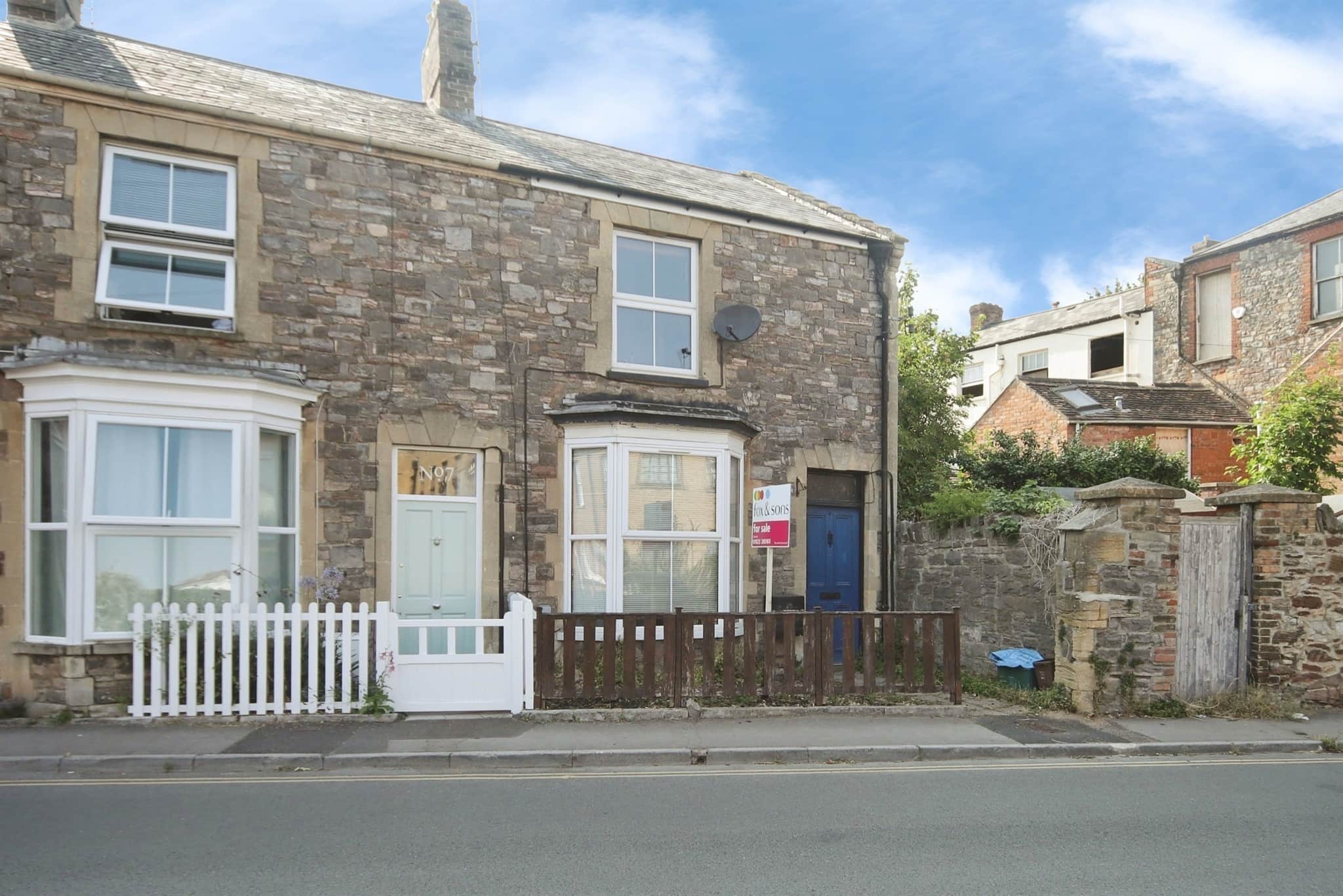 Property photo 0