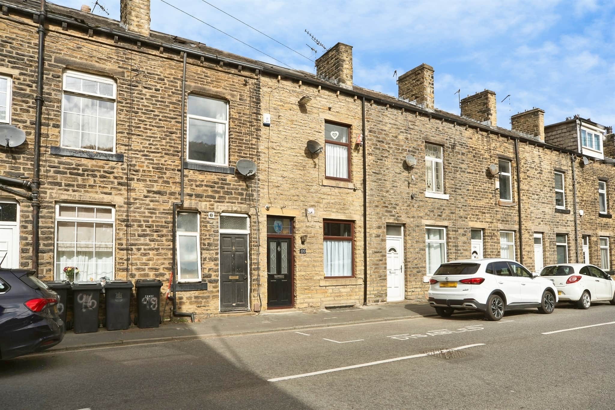 Property photo 0