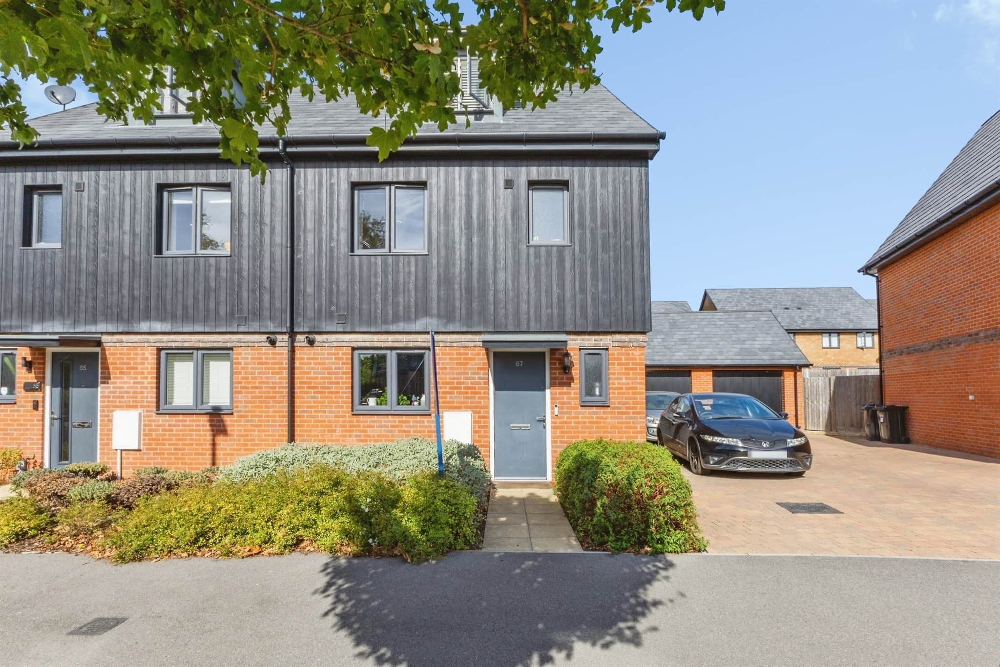 Property photo 0