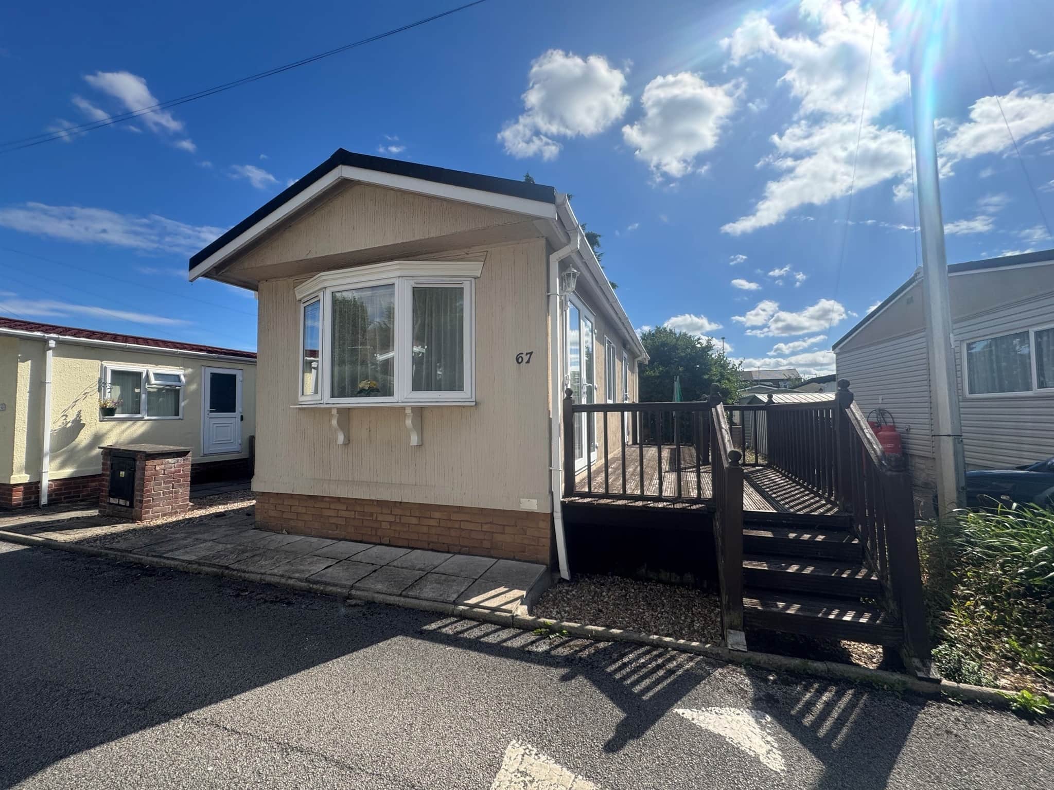 Property photo 0