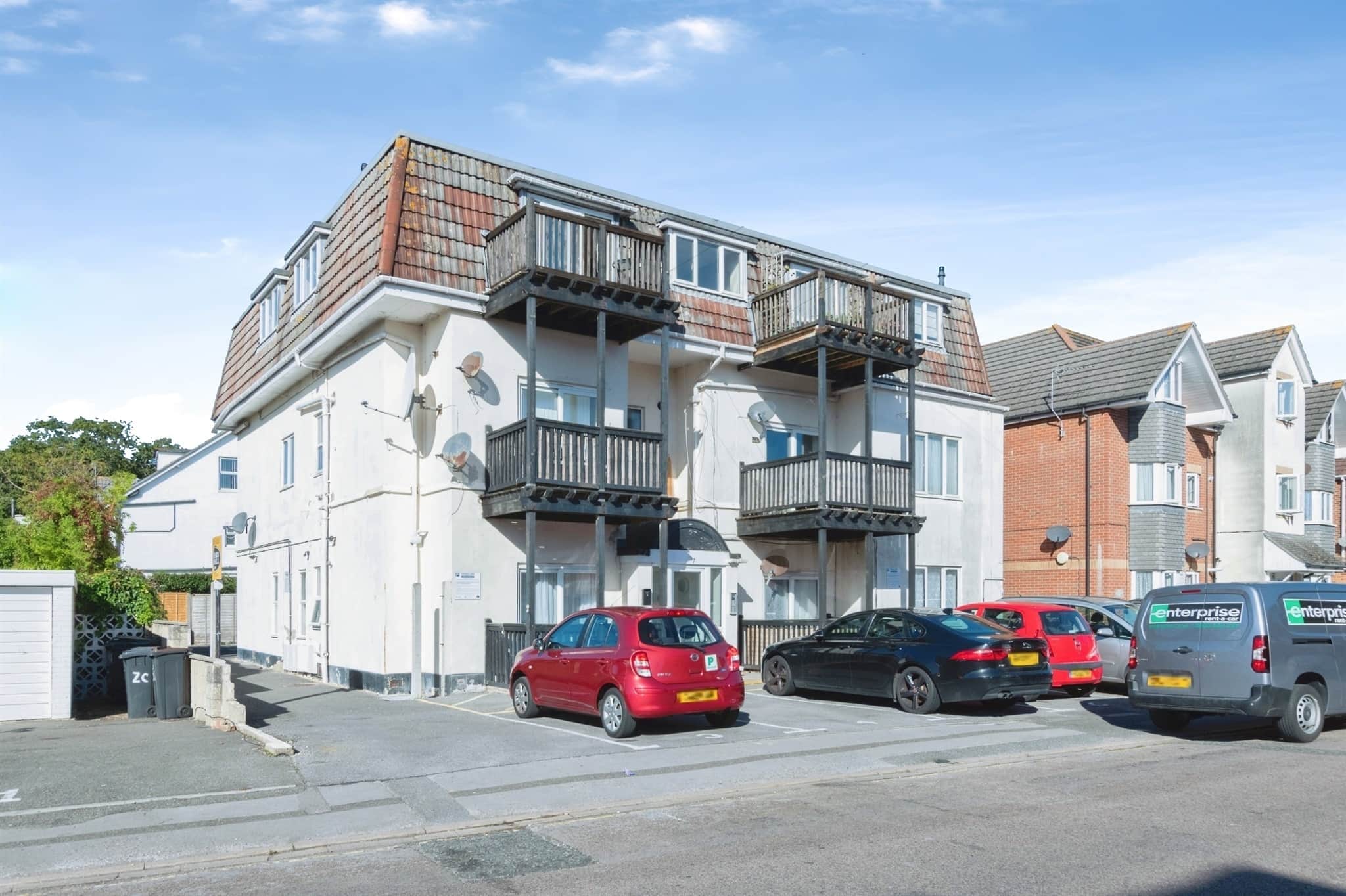 Property photo 0