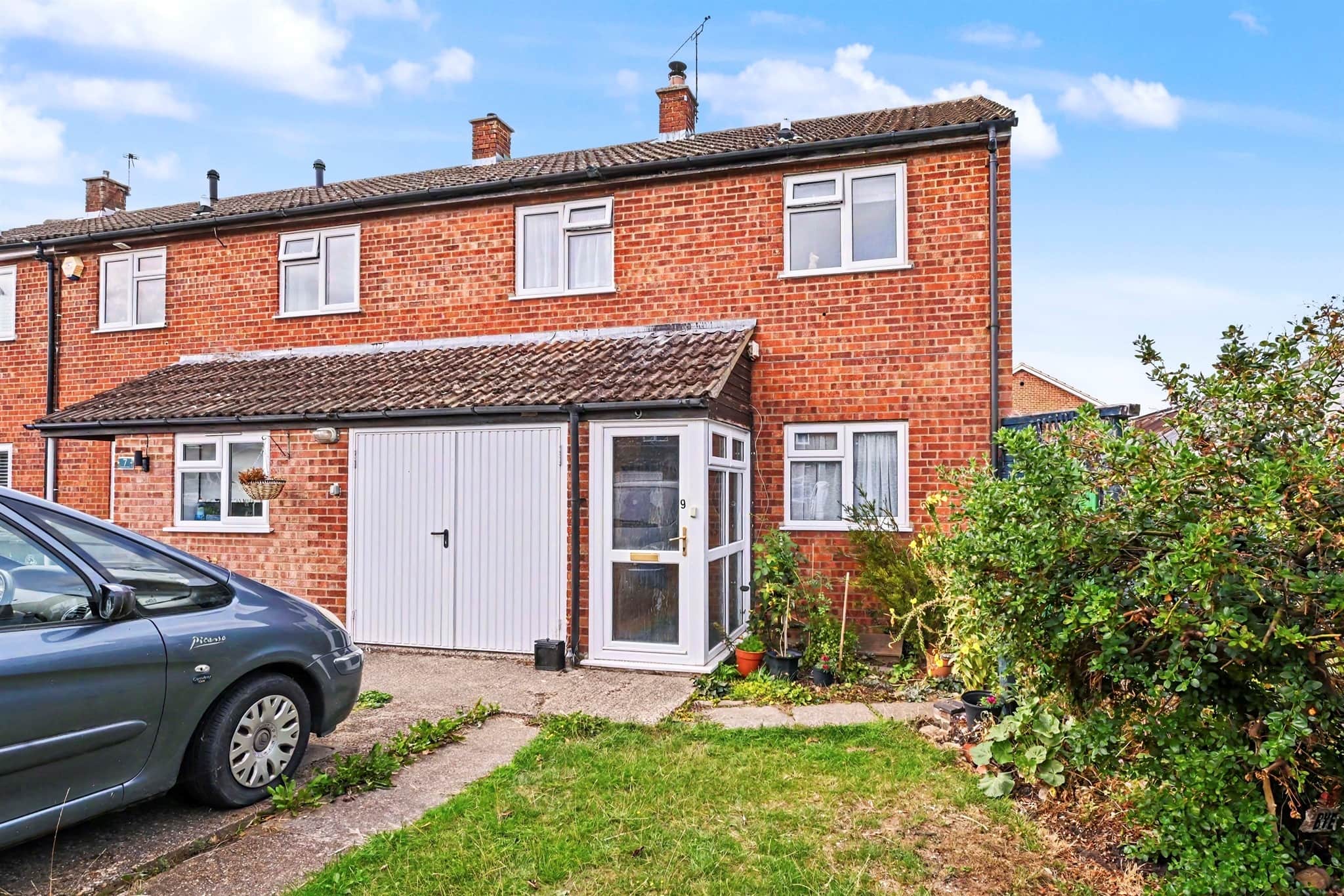 Property photo 0