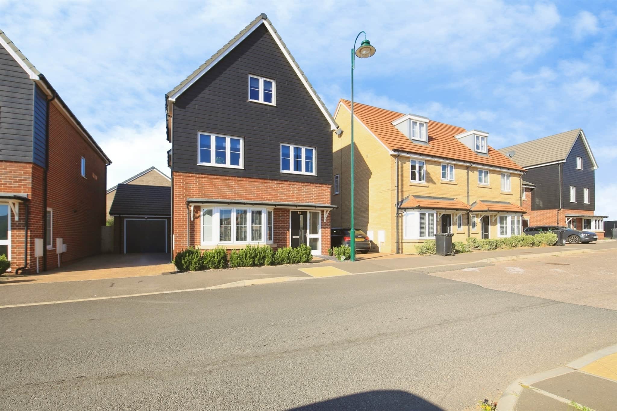 Property photo 0